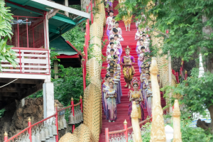 มรภ.เทพสตรี ร่วมงานสืบสานวัฒนธรรมประเพณี 