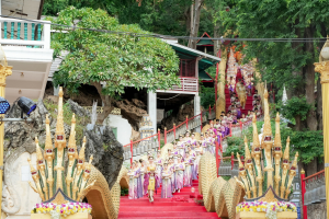 มรภ.เทพสตรี ร่วมงานสืบสานวัฒนธรรมประเพณี 