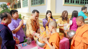 มรภ.เทพสตรี ร่วมงานสืบสานวัฒนธรรมประเพณี 