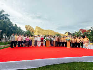 มรภ.เทพสตรี ร่วมงานสืบสานประเพณีตักบาตเทโวโรหณะวันออกพรรษาของเทศบาลตำบลกกโก