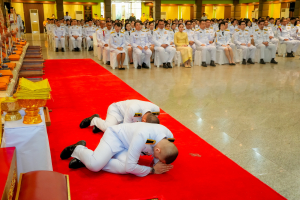 มรภ.เทพสตรี ร่วมกิจกรรมน้อมรำลึกในพระมหากรุณาธิคุณรัชกาลที่ 9 เนื่องในวันนวมินทรมหาราช 