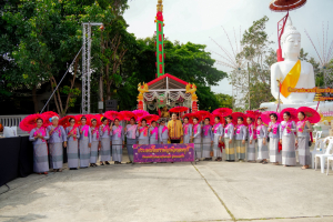 มรภ.เทพสตรี ร่วมงานสืบสานประเพณีไทยรามัญบางขันหมาก ปิดทองหลวงปู่ทอกรัก สุวณฺสาโร ประจำปี พ.ศ. 2568