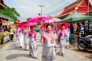 มรภ.เทพสตรี ร่วมงานสืบสานประเพณีไทยรามัญบางขันหมาก ปิดทองหลวงปู่ทอกรัก สุวณฺสาโร ประจำปี พ.ศ. 2568