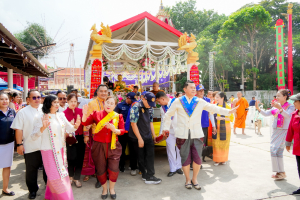 มรภ.เทพสตรี ร่วมงานสืบสานประเพณีไทยรามัญบางขันหมาก ปิดทองหลวงปู่ทอกรัก สุวณฺสาโร ประจำปี พ.ศ. 2568