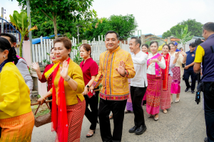 มรภ.เทพสตรี ร่วมงานสืบสานประเพณีไทยรามัญบางขันหมาก ปิดทองหลวงปู่ทอกรัก สุวณฺสาโร ประจำปี พ.ศ. 2568