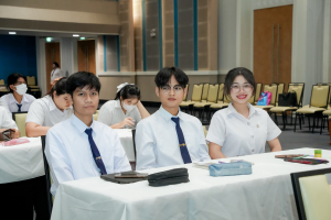 สมาคมนักกลอนแห่งประเทศไทย โดยอนุกรรมการภาคกลาง ร่วมกับ มหาวิทยาลัยราชภัฏเทพสตรี สำนักงานวัฒนธรรมจังหวัดลพบุรี และชมรมวรรณคดีกวีศรีละโว้ จัดประกวดประชันกลอนสด ประจำปี พ.ศ. 2568 ระดับภูมิภาค ภาคกลาง