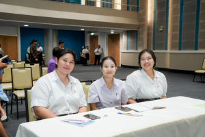 สมาคมนักกลอนแห่งประเทศไทย โดยอนุกรรมการภาคกลาง ร่วมกับ มหาวิทยาลัยราชภัฏเทพสตรี สำนักงานวัฒนธรรมจังหวัดลพบุรี และชมรมวรรณคดีกวีศรีละโว้ จัดประกวดประชันกลอนสด ประจำปี พ.ศ. 2568 ระดับภูมิภาค ภาคกลาง