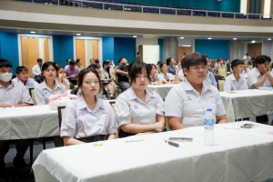 สมาคมนักกลอนแห่งประเทศไทย โดยอนุกรรมการภาคกลาง ร่วมกับ มหาวิทยาลัยราชภัฏเทพสตรี สำนักงานวัฒนธรรมจังหวัดลพบุรี และชมรมวรรณคดีกวีศรีละโว้ จัดประกวดประชันกลอนสด ประจำปี พ.ศ. 2568 ระดับภูมิภาค ภาคกลาง