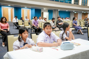 สมาคมนักกลอนแห่งประเทศไทย โดยอนุกรรมการภาคกลาง ร่วมกับ มหาวิทยาลัยราชภัฏเทพสตรี สำนักงานวัฒนธรรมจังหวัดลพบุรี และชมรมวรรณคดีกวีศรีละโว้ จัดประกวดประชันกลอนสด ประจำปี พ.ศ. 2568 ระดับภูมิภาค ภาคกลาง