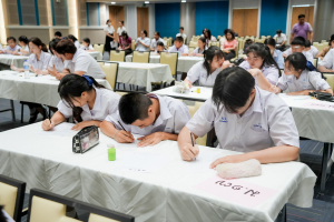 สมาคมนักกลอนแห่งประเทศไทย โดยอนุกรรมการภาคกลาง ร่วมกับ มหาวิทยาลัยราชภัฏเทพสตรี สำนักงานวัฒนธรรมจังหวัดลพบุรี และชมรมวรรณคดีกวีศรีละโว้ จัดประกวดประชันกลอนสด ประจำปี พ.ศ. 2568 ระดับภูมิภาค ภาคกลาง