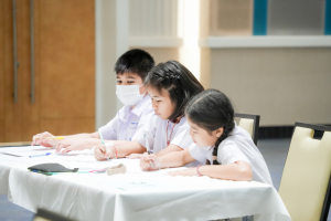 สมาคมนักกลอนแห่งประเทศไทย โดยอนุกรรมการภาคกลาง ร่วมกับ มหาวิทยาลัยราชภัฏเทพสตรี สำนักงานวัฒนธรรมจังหวัดลพบุรี และชมรมวรรณคดีกวีศรีละโว้ จัดประกวดประชันกลอนสด ประจำปี พ.ศ. 2568 ระดับภูมิภาค ภาคกลาง