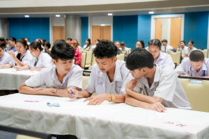 สมาคมนักกลอนแห่งประเทศไทย โดยอนุกรรมการภาคกลาง ร่วมกับ มหาวิทยาลัยราชภัฏเทพสตรี สำนักงานวัฒนธรรมจังหวัดลพบุรี และชมรมวรรณคดีกวีศรีละโว้ จัดประกวดประชันกลอนสด ประจำปี พ.ศ. 2568 ระดับภูมิภาค ภาคกลาง