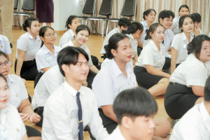 มรภ.เทพสตรี จัดฝึกซ้อมนักศึกษาต้นแบบพิธีฝึกซ้อมรับพระราชทานปริญญาบัตร