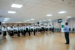 มรภ.เทพสตรี จัดฝึกซ้อมนักศึกษาต้นแบบพิธีฝึกซ้อมรับพระราชทานปริญญาบัตร