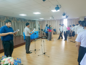 มรภ.เทพสตรี จัดฝึกซ้อมนักศึกษาต้นแบบพิธีฝึกซ้อมรับพระราชทานปริญญาบัตร