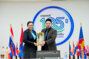 มรภ.เทพสตรี ต้อนรับผู้บริหาร คณาจารย์ และบุคลากร จาก ม.จำปาสัก สปป.ลาว ในโอกาสร่วมแลกเปลี่ยนเรียนรู้ด้านวิชาการ วัฒนธรรม และวิจัย เพื่อสานสัมพันธ์มิตรภาพอันยาวนานกว่า 16 ปี