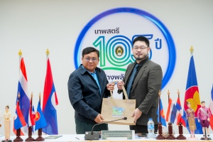 มรภ.เทพสตรี ต้อนรับผู้บริหาร คณาจารย์ และบุคลากร จาก ม.จำปาสัก สปป.ลาว ในโอกาสร่วมแลกเปลี่ยนเรียนรู้ด้านวิชาการ วัฒนธรรม และวิจัย เพื่อสานสัมพันธ์มิตรภาพอันยาวนานกว่า 16 ปี