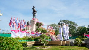 มรภ.เทพสตรี ร่วมพิธีถวายพวงมาลาราชสักการะ พระบาทสมเด็จพระจุลจอมเกล้าเจ้าอยู่หัว เนื่องในวันปิยมหาราช