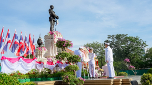 มรภ.เทพสตรี ร่วมพิธีถวายพวงมาลาราชสักการะ พระบาทสมเด็จพระจุลจอมเกล้าเจ้าอยู่หัว เนื่องในวันปิยมหาราช