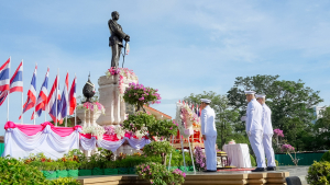 มรภ.เทพสตรี ร่วมพิธีถวายพวงมาลาราชสักการะ พระบาทสมเด็จพระจุลจอมเกล้าเจ้าอยู่หัว เนื่องในวันปิยมหาราช