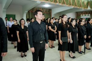 มรภ.เทพสตรี จัดพิธีน้อมถวายความอาลัย สมเด็จพระนางเจ้าสิริกิติ์ พระบรมราชินีนาถ พระบรมราชชนนีพันปีหลวง