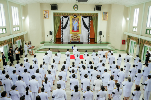 มรภ.เทพสตรี จัดพิธีน้อมถวายความอาลัย สมเด็จพระนางเจ้าสิริกิติ์ พระบรมราชินีนาถ พระบรมราชชนนีพันปีหลวง