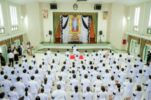 มรภ.เทพสตรี จัดพิธีน้อมถวายความอาลัย สมเด็จพระนางเจ้าสิริกิติ์ พระบรมราชินีนาถ พระบรมราชชนนีพันปีหลวง