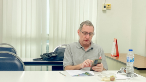 การประชุม คกก.ศูนย์ภาษา มรภ.เทพสตรี