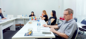 การประชุม คกก.ศูนย์ภาษา มรภ.เทพสตรี