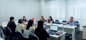 การประชุม คกก.ศูนย์ภาษา มรภ.เทพสตรี