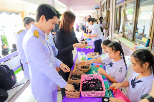 มรภ.เทพสตรี ร่วมกิจกรรมรวมพลังแห่งความภักดี และพิธีบำเพ็ญกุศลอุทิศถวายพระราชกุศลแด่ สมเด็จพระนางเจ้าสิริกิติ์ พระบรมราชินีนาถ พระบรมราชชนนีพันปีหลวง ครบปัณรสมวาร