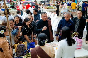 มรภ.เทพสตรี ร่วมกับเทศบาลตำบลป่าตาล และภาคีเครือข่าย จัดตลาดลาวเวียงบ้านป่าตาล 