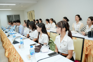 มรภ.เทพสตรี โดยศูนย์ภาษา จัดปฐมนิเทศนักศึกษาโครงการแลกเปลี่ยนนักศึกษาฝึกประสบการณ์การสอนจาก UNS