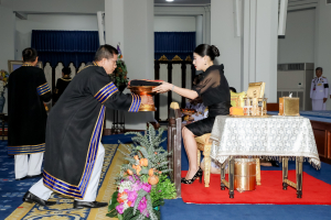 นายกสภาและอธิการบดี มรภ. 38 แห่ง ทูลเกล้าฯ ถวายปริญญาดุษฎีบัณฑิตกิตติมศักดิ์ แด่ สมเด็จพระเจ้าลูกเธอ เจ้าฟ้าสิริวัณณวรี นารีรัตนราชกัญญา