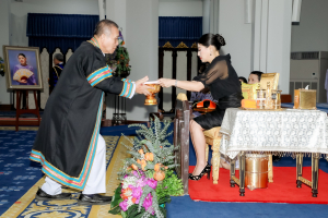 นายกสภาและอธิการบดี มรภ. 38 แห่ง ทูลเกล้าฯ ถวายปริญญาดุษฎีบัณฑิตกิตติมศักดิ์ แด่ สมเด็จพระเจ้าลูกเธอ เจ้าฟ้าสิริวัณณวรี นารีรัตนราชกัญญา