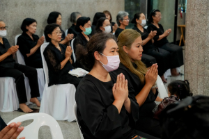 มรภ.เทพสตรี ประกอบพิธีสวดพระอภิธรรมอุทิศถวายพระราชกุศลแด่ สมเด็จพระนางเจ้าสิริกิติ์ พระบรมราชินีนาถ พระบรมราชชนนีพันปีหลวง