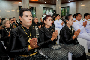 มรภ.เทพสตรี ประกอบพิธีสวดพระอภิธรรมอุทิศถวายพระราชกุศลแด่ สมเด็จพระนางเจ้าสิริกิติ์ พระบรมราชินีนาถ พระบรมราชชนนีพันปีหลวง