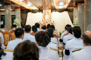 มรภ.เทพสตรี ประกอบพิธีสวดพระอภิธรรมอุทิศถวายพระราชกุศลแด่ สมเด็จพระนางเจ้าสิริกิติ์ พระบรมราชินีนาถ พระบรมราชชนนีพันปีหลวง