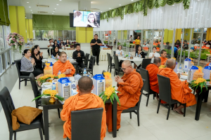 มรภ.เทพสตรี จัดพิธีทำบุญตักบาตรอุทิศถวายพระราชกุศลแด่ สมเด็จพระนางเจ้าสิริกิติ์ พระบรมราชินีนาถ พระบรมราชชนนีพันปีหลวง