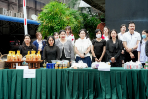 มรภ.เทพสตรี จัดพิธีทำบุญตักบาตรอุทิศถวายพระราชกุศลแด่ สมเด็จพระนางเจ้าสิริกิติ์ พระบรมราชินีนาถ พระบรมราชชนนีพันปีหลวง