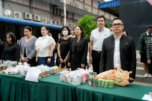 มรภ.เทพสตรี จัดพิธีทำบุญตักบาตรอุทิศถวายพระราชกุศลแด่ สมเด็จพระนางเจ้าสิริกิติ์ พระบรมราชินีนาถ พระบรมราชชนนีพันปีหลวง