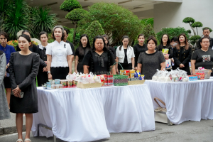 มรภ.เทพสตรี จัดพิธีทำบุญตักบาตรอุทิศถวายพระราชกุศลแด่ สมเด็จพระนางเจ้าสิริกิติ์ พระบรมราชินีนาถ พระบรมราชชนนีพันปีหลวง