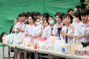 มรภ.เทพสตรี จัดพิธีทำบุญตักบาตรอุทิศถวายพระราชกุศลแด่ สมเด็จพระนางเจ้าสิริกิติ์ พระบรมราชินีนาถ พระบรมราชชนนีพันปีหลวง
