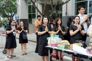 มรภ.เทพสตรี จัดพิธีทำบุญตักบาตรอุทิศถวายพระราชกุศลแด่ สมเด็จพระนางเจ้าสิริกิติ์ พระบรมราชินีนาถ พระบรมราชชนนีพันปีหลวง