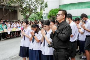 มรภ.เทพสตรี จัดพิธีทำบุญตักบาตรอุทิศถวายพระราชกุศลแด่ สมเด็จพระนางเจ้าสิริกิติ์ พระบรมราชินีนาถ พระบรมราชชนนีพันปีหลวง