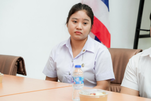 มรภ.เทพสตรี ต้อนรับคณะจากสำนักงานพัฒนาสังคมและความมั่นคงของมนุษย์ จ.ลพบุรี ในโอกาสเยี่ยมนักเรียนทุนพระราชทานเพื่อการสงเคราะห์