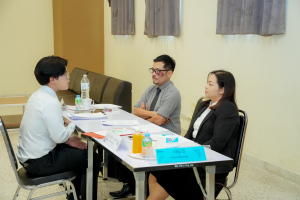 คณะมนุษยศาสตร์ฯ จัดสัมภาษณ์นักศึกษาเพื่อคัดเลือกเข้ารับทุนการศึกษาของคณะมนุษยศาสตร์ฯ