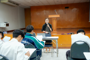 ศูนย์ภาษา จัดสอบวัดความรู้ภาษา TRU-EPT สำหรับนักศึกษาชั้นปีที่ 4