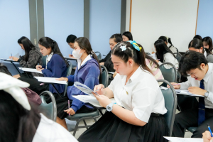 ศูนย์ภาษา จัดสอบวัดความรู้ภาษา TRU-EPT สำหรับนักศึกษาชั้นปีที่ 4