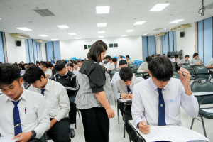 ศูนย์ภาษา จัดสอบวัดความรู้ภาษา TRU-EPT สำหรับนักศึกษาชั้นปีที่ 4